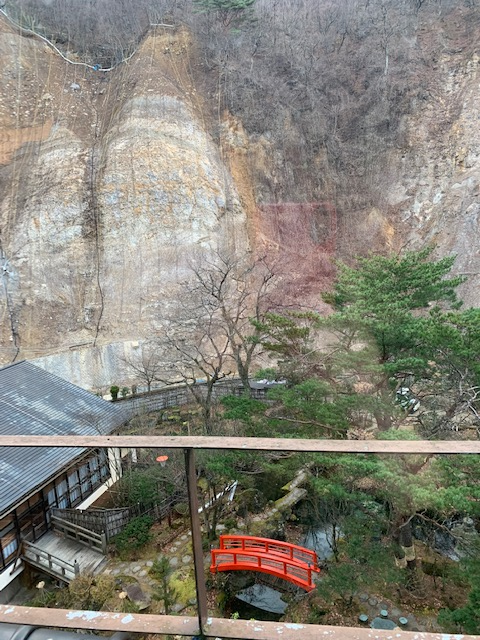 東日本三菱自動車販売株式会社 東京 神奈川 埼玉 茨城 山梨 長野 福島 栃木 新潟エリアの三菱ディーラー